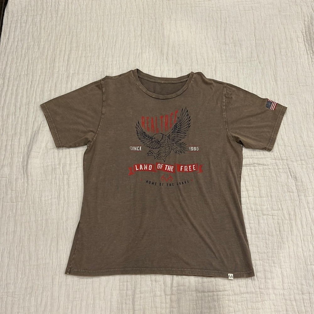 Men T shirt